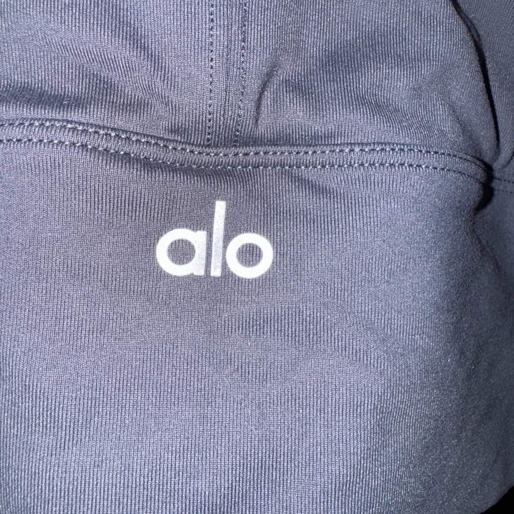 Women’s Alo Large Anthracite Outfit